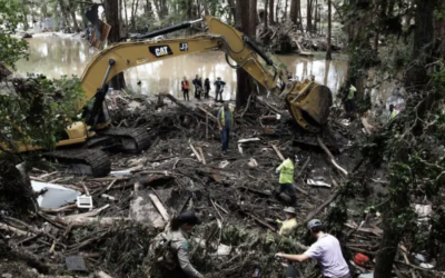 SUBE A 104 LA CIFRA DE MUERTOS POR INUNDACIONES EN TEXAS, ENTRE ELLOS 28 NIÑOS